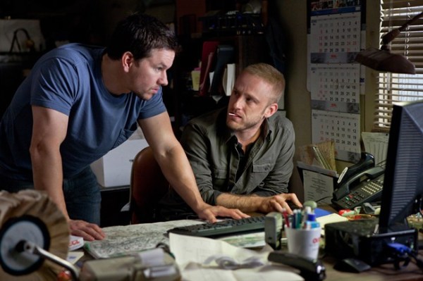 Mark Wahlberg and Ben Foster in 'Contraband' (Universal Pictures)
